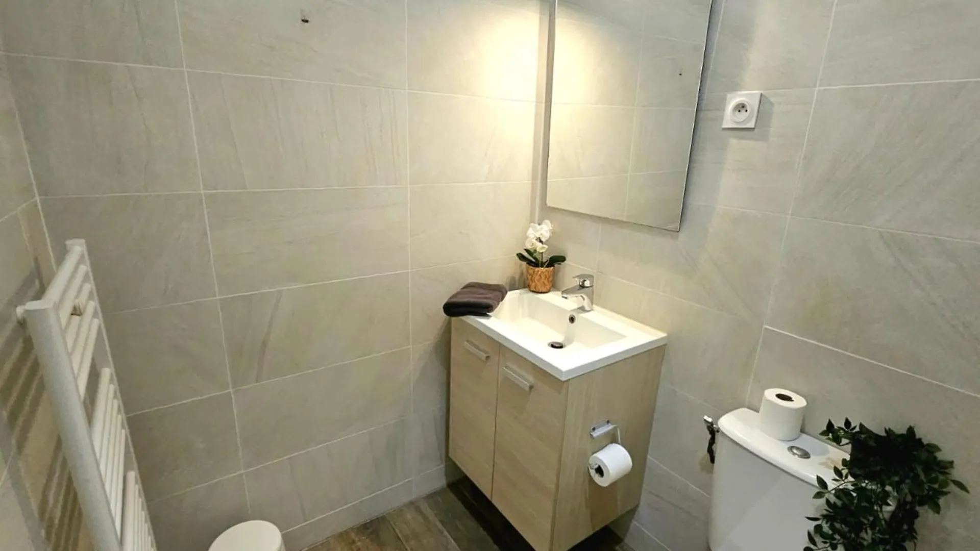 Renovated Apartment With Balcony And Modern Style Saint-Mandrier-sur-Mer France